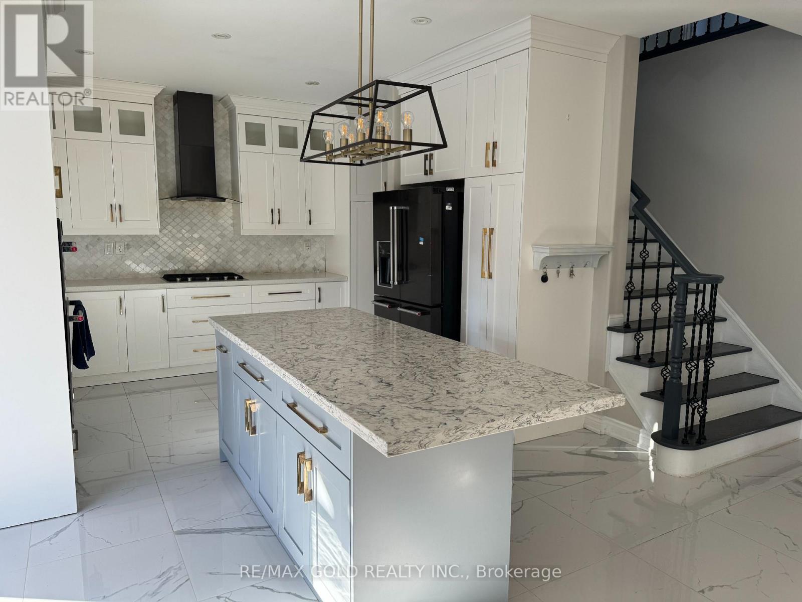 986 Ferguson Drive, Milton, Ontario  L9T 6V5 - Photo 8 - W12599714