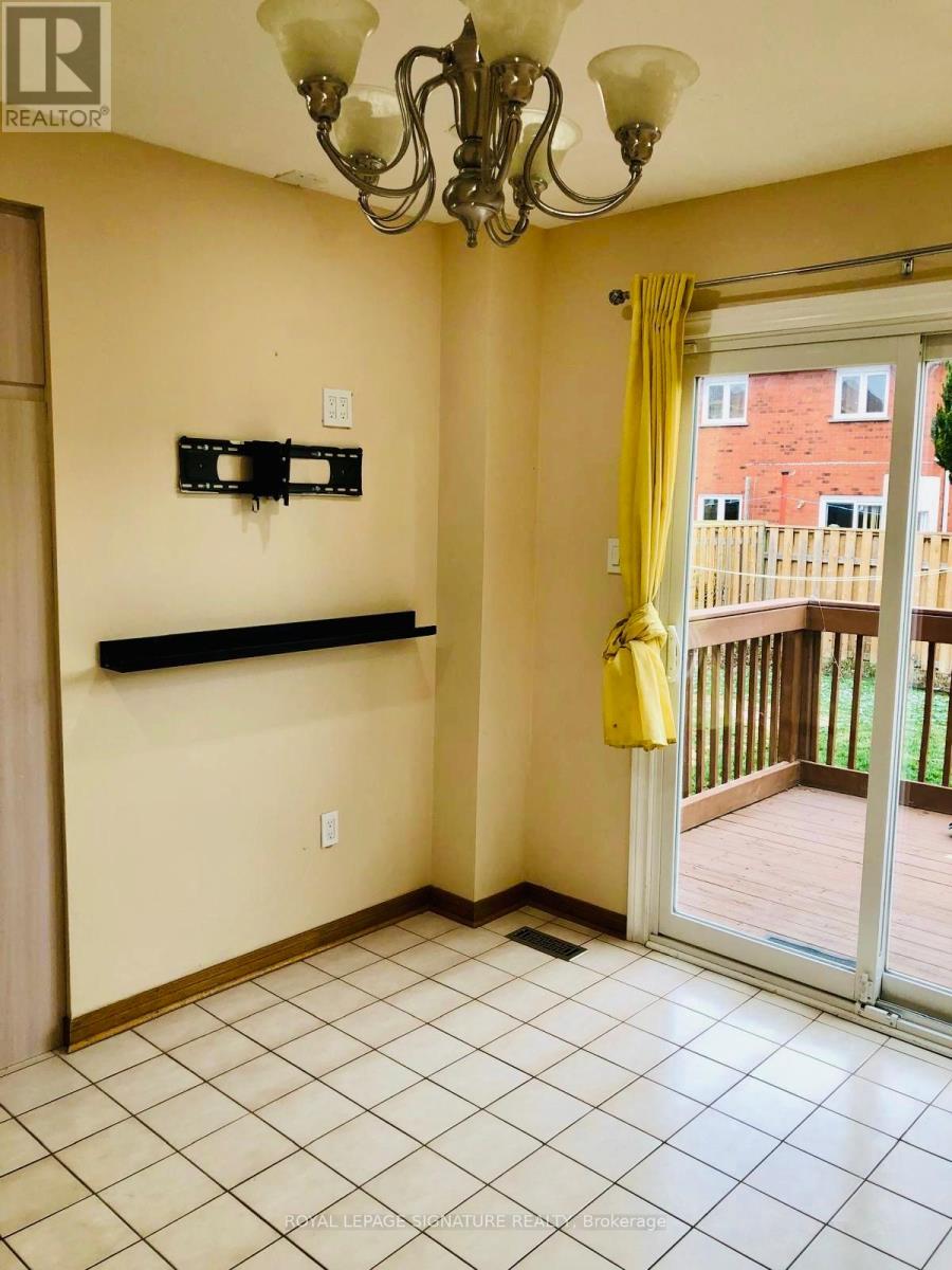 52 Pennsylvania Avenue, Brampton, Ontario  L6Y 4P2 - Photo 13 - W12599746