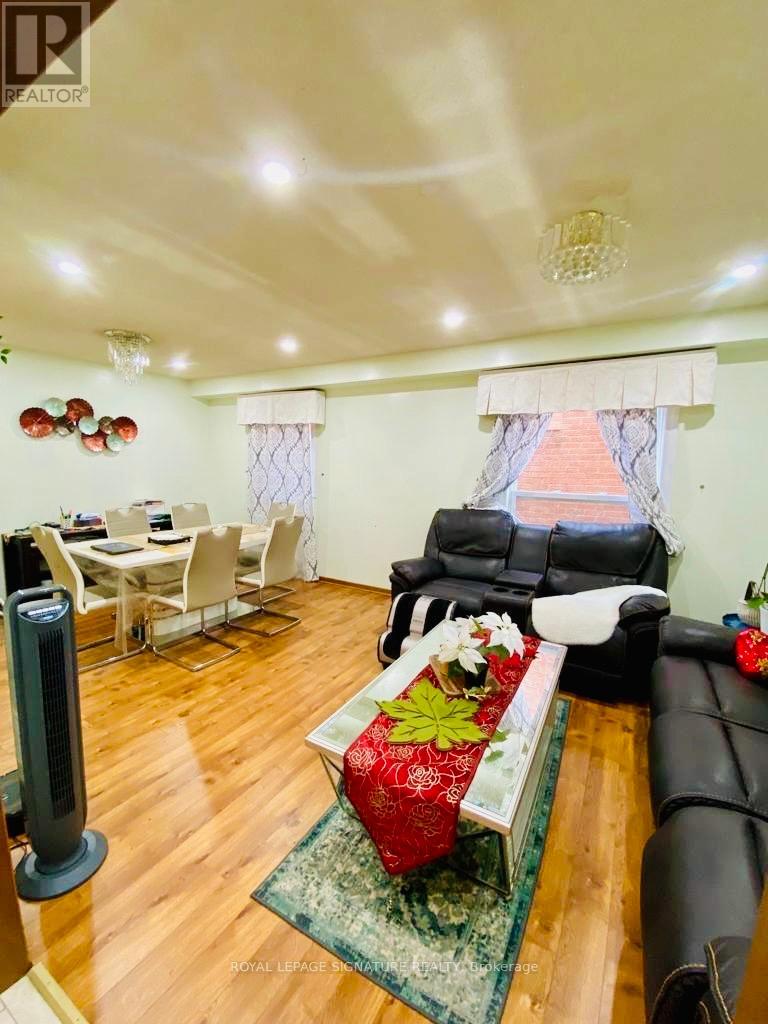 52 Pennsylvania Avenue, Brampton, Ontario  L6Y 4P2 - Photo 7 - W12599746