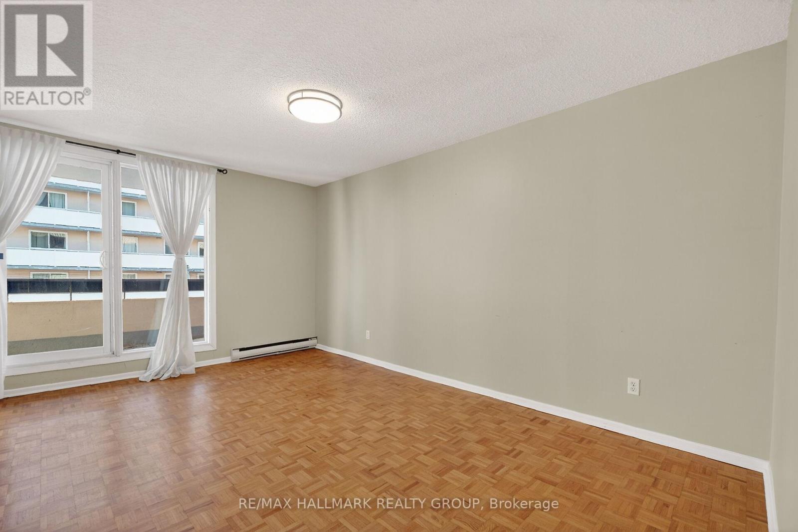 705 - 141 Somerset Street W, Ottawa, Ontario K2P 2H1 - Photo 13 - X12599772