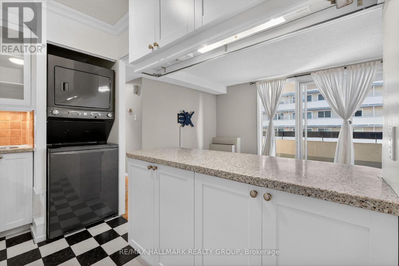 705 - 141 Somerset Street W, Ottawa, Ontario K2P 2H1 - Photo 29 - X12599772