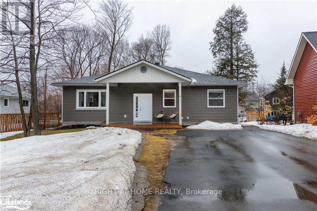 50 Southdale Drive, Huntsville, Ontario  P1H 1P7 - Photo 10 - X12599754