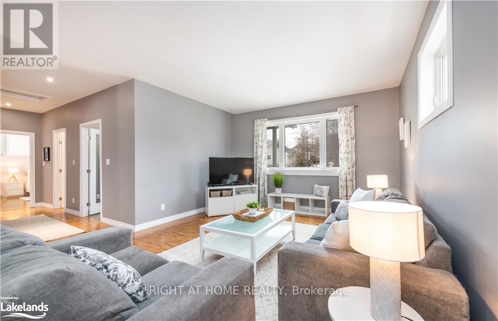 50 Southdale Drive, Huntsville, Ontario  P1H 1P7 - Photo 13 - X12599754