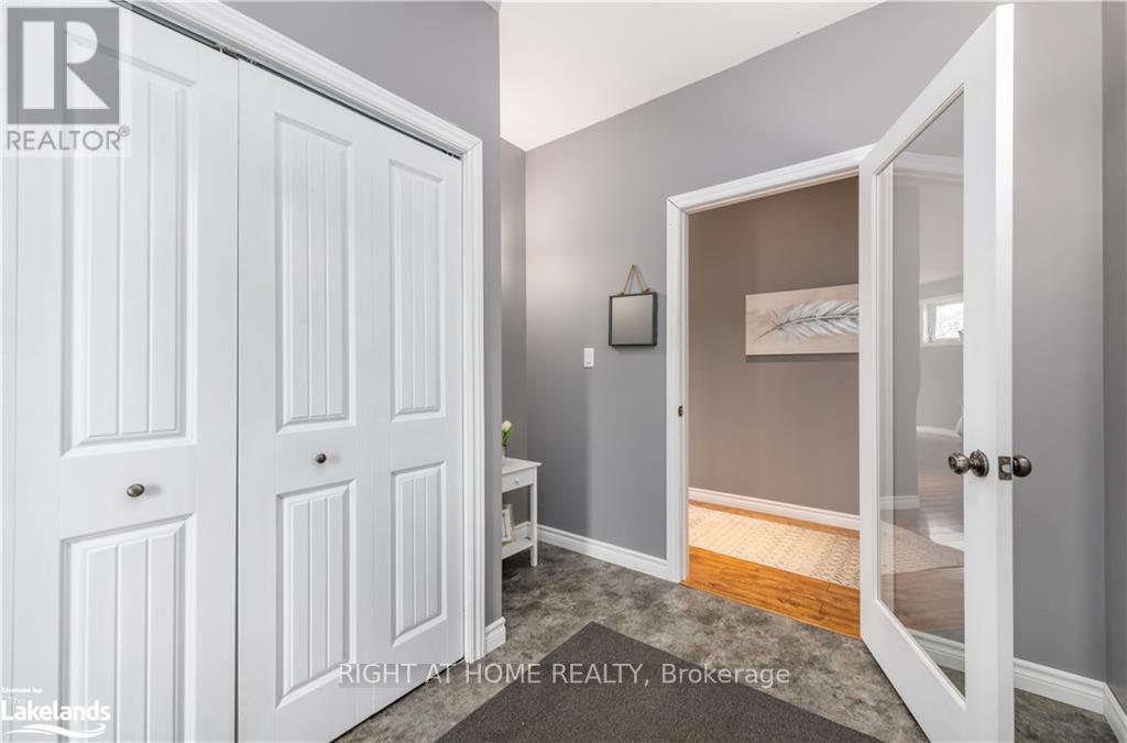 50 Southdale Drive, Huntsville, Ontario  P1H 1P7 - Photo 5 - X12599754