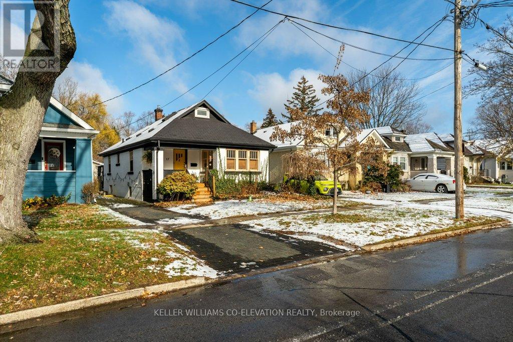 17 Junkin Street, St. Catharines, Ontario  L2R 1N4 - Photo 6 - X12599758