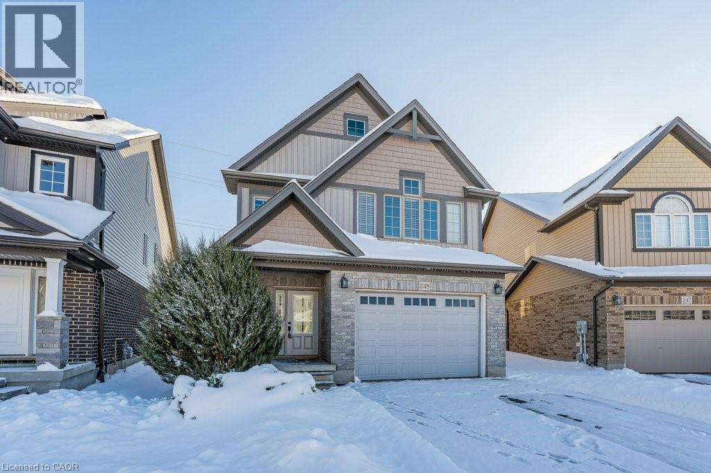 249 Buttonbush Street, Waterloo, Ontario  N2V 0B4 - Photo 4 - 40792074