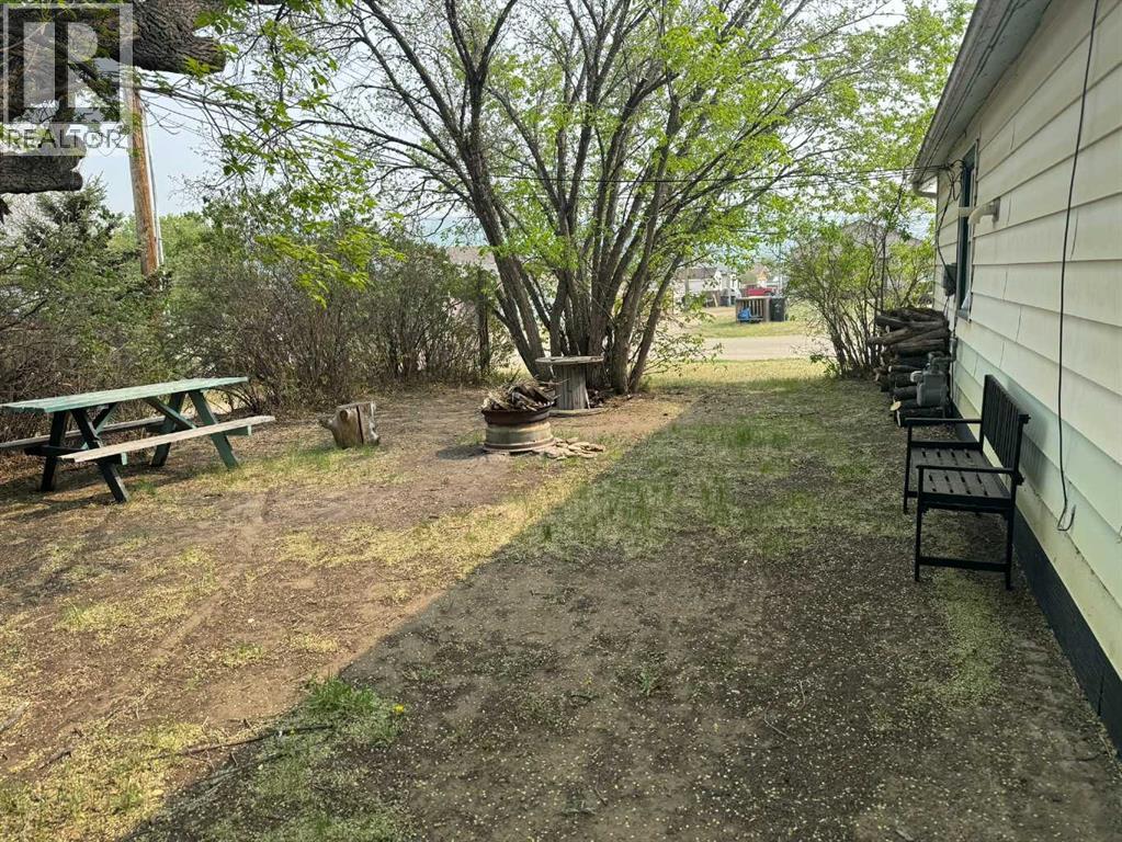 10421 89 Street, Peace River, Alberta T8S 1N9 - Photo 17 - A2254774