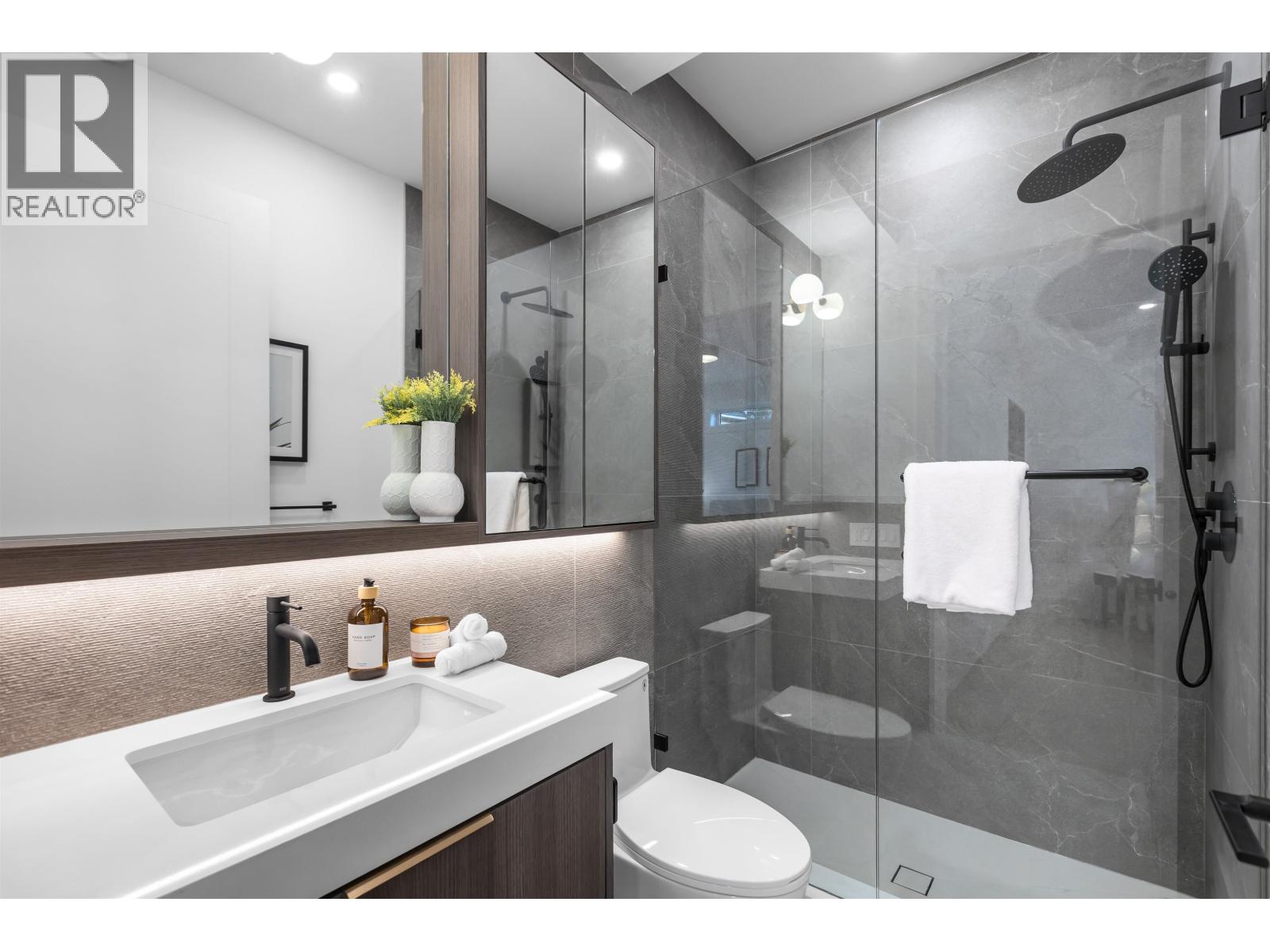 544 E 46th Avenue, Vancouver, British Columbia V5W 2A3 - Photo 12 - R3072058