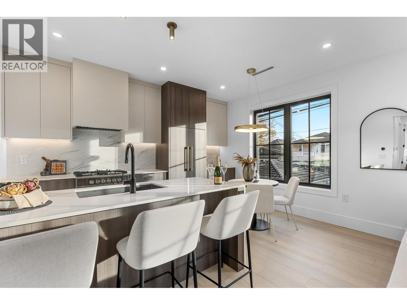 544 E 46th Avenue, Vancouver, British Columbia V5W 2A3 - Photo 5 - R3072058