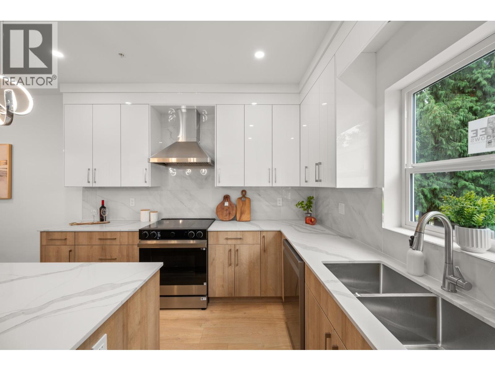 3 2258 Kelly Avenue, Port Coquitlam, British Columbia  V3C 1X9 - Photo 14 - R3072062