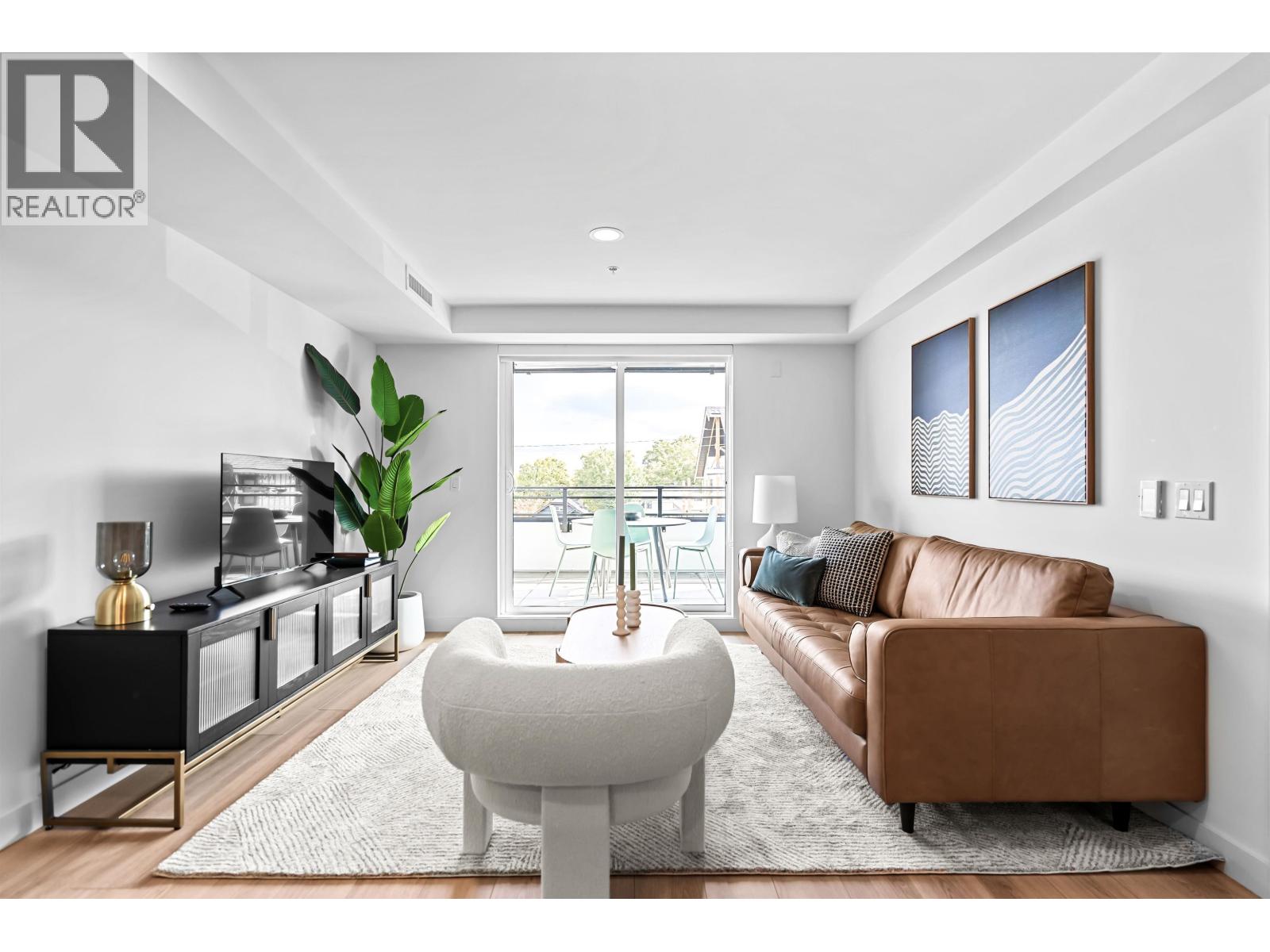 307 2419 Grant Street, Vancouver, British Columbia V5K 3G5 - Photo 14 - R3072069