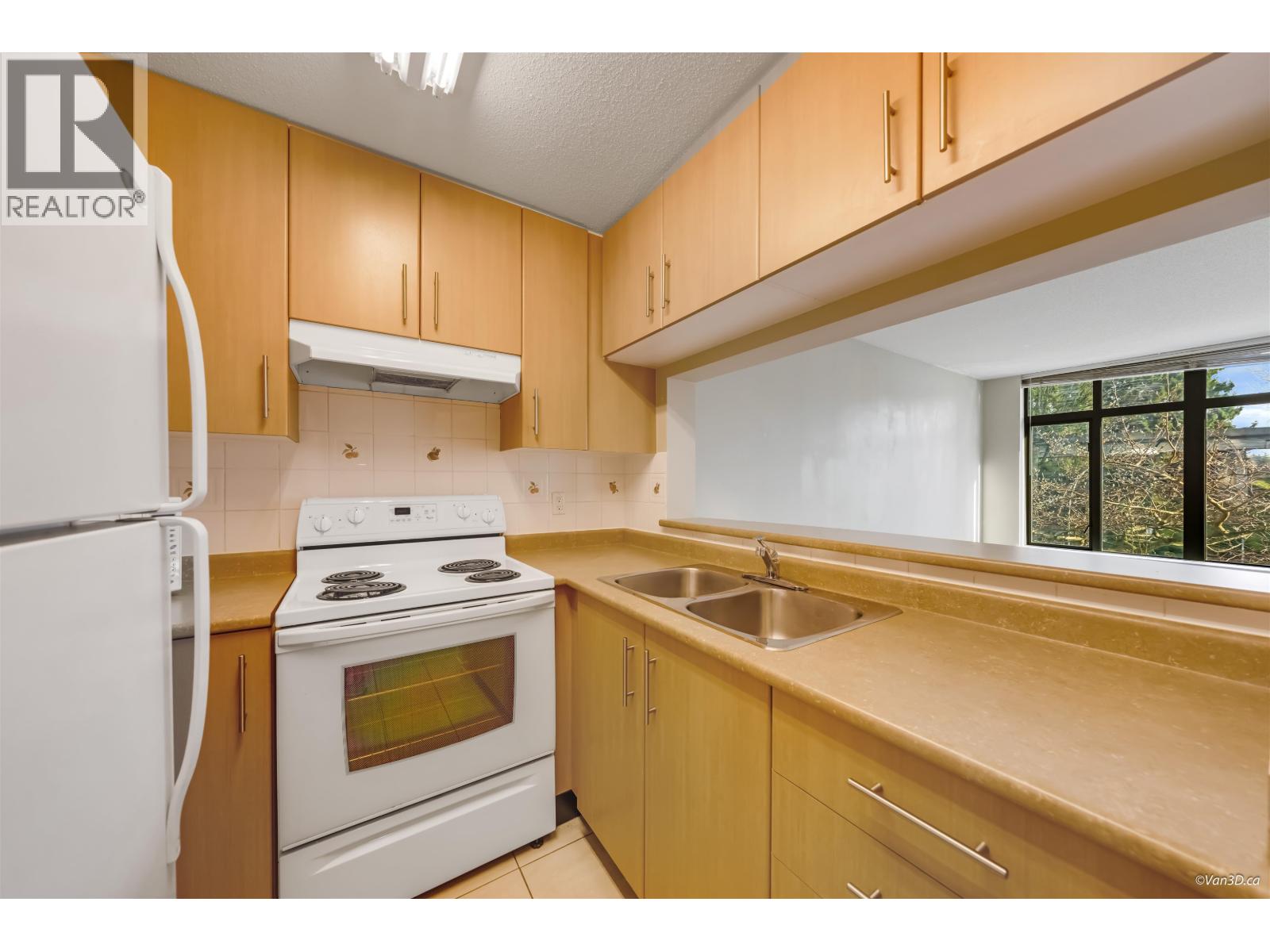 312 3660 Vanness Avenue, Vancouver, British Columbia V5R 6H8 - Photo 11 - R3072076