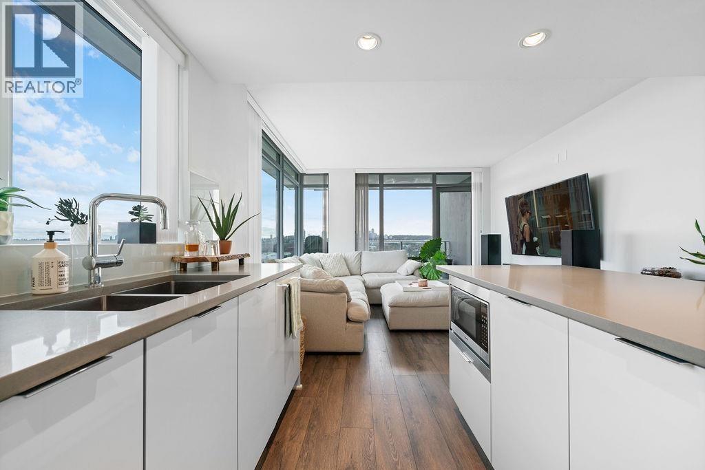 2901 2388 Madison, Burnaby, British Columbia V5C 0K8 - Photo 5 - R3072066