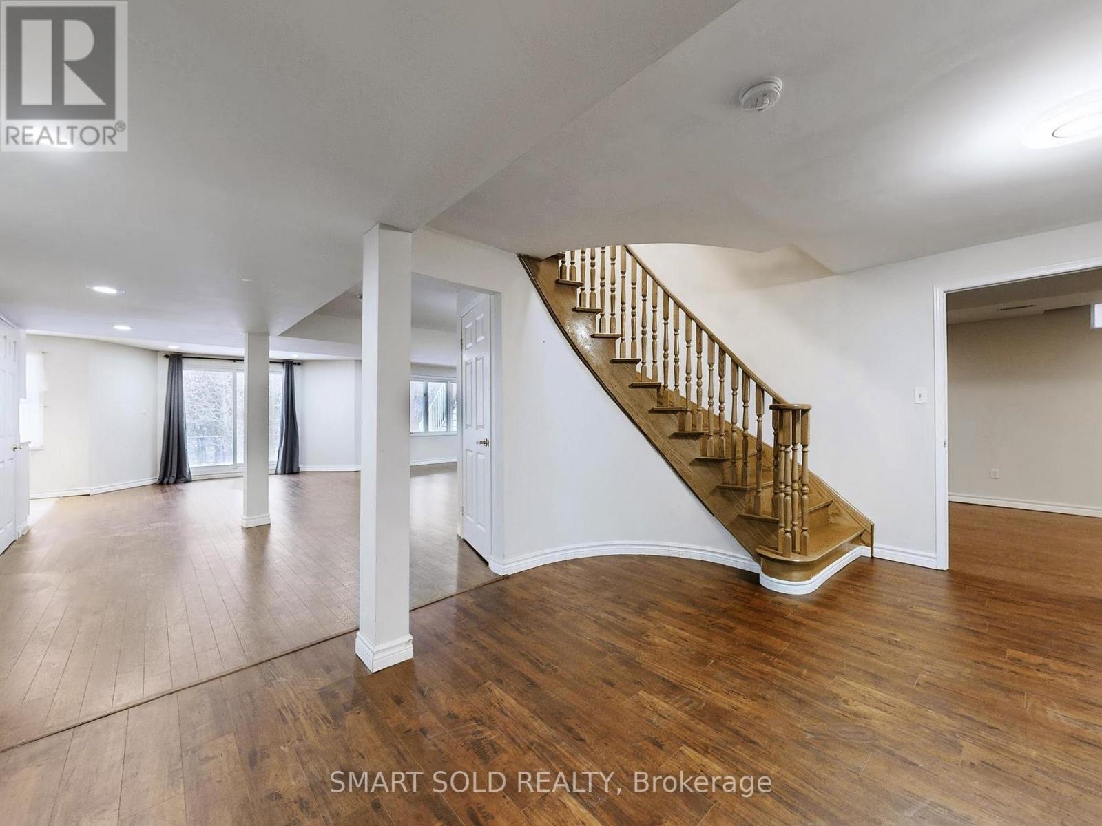 44 Castleridge Drive, Richmond Hill, Ontario  L4B 1P8 - Photo 28 - N12592866