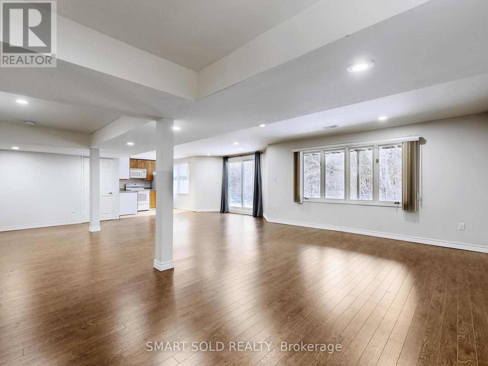 44 Castleridge Drive, Richmond Hill, Ontario  L4B 1P8 - Photo 29 - N12592866