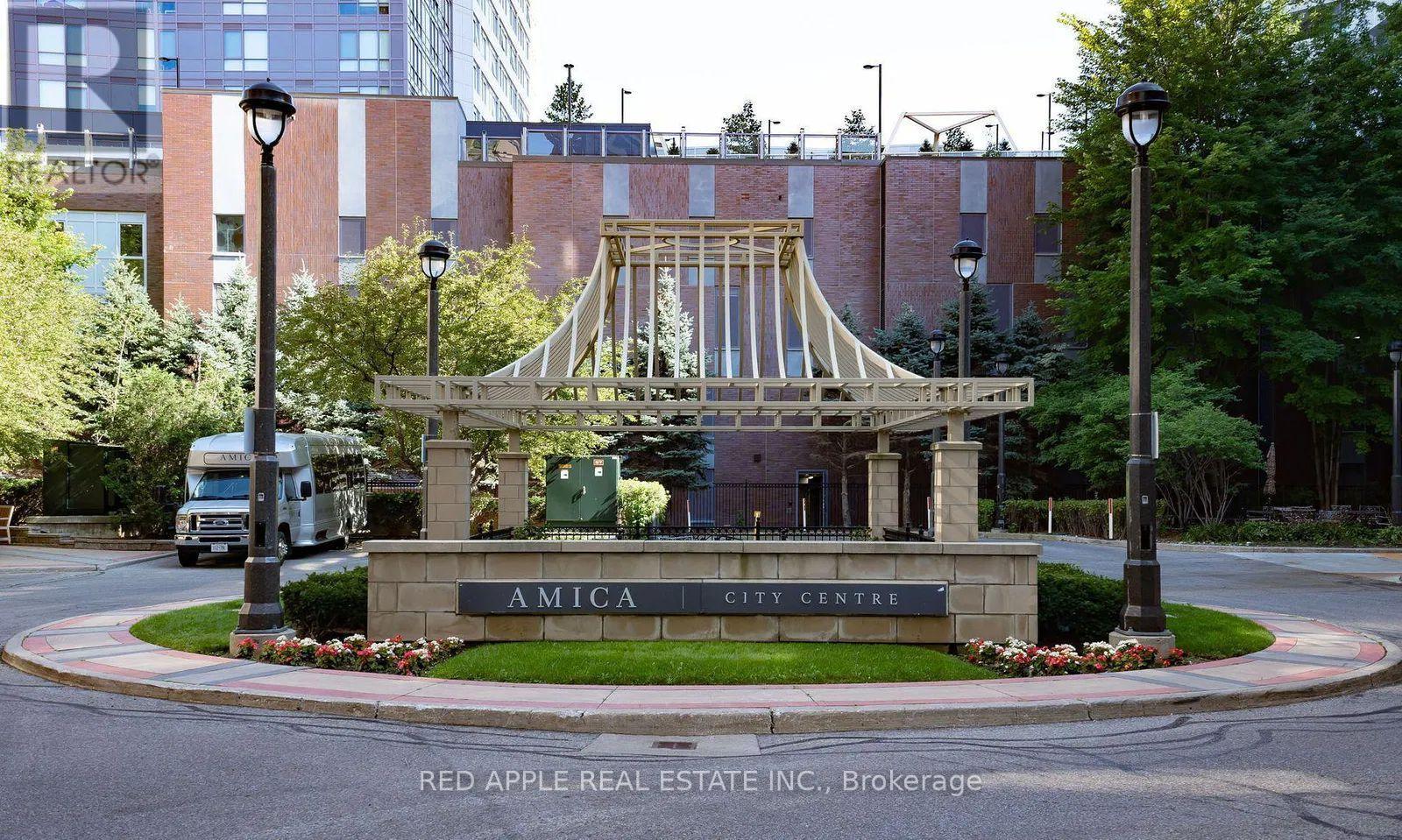 1506 - 350 Princess Royal Drive, Mississauga, Ontario L5B 4N1 - Photo 11 - W12593008