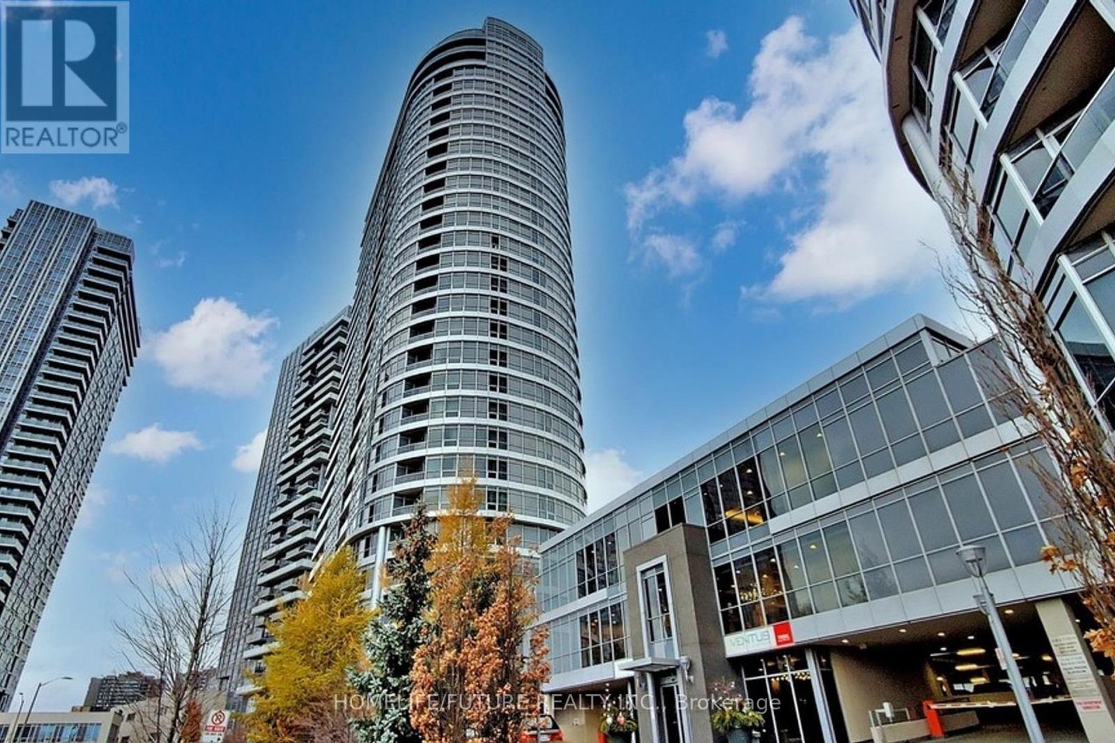 821 - 181 VILLAGE GREEN SQUARE, Toronto, Ontario