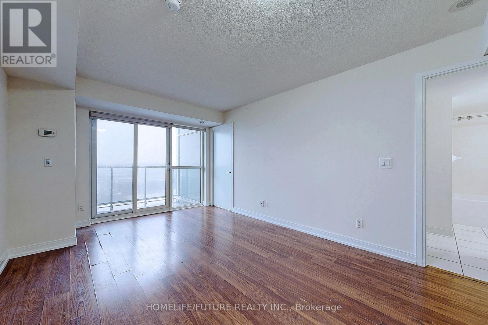 821 - 181 Village Green Square, Toronto, Ontario  M1S 0K6 - Photo 4 - E12599784