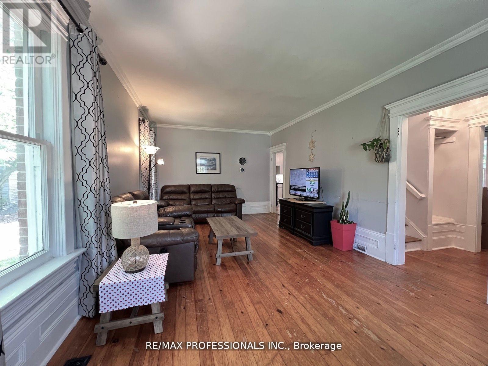 5057 Old Brock Road, Pickering, Ontario  L1Y 1B3 - Photo 12 - E12599790