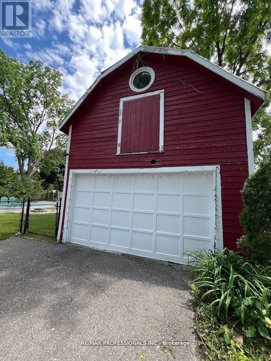 5057 Old Brock Road, Pickering, Ontario  L1Y 1B3 - Photo 36 - E12599790