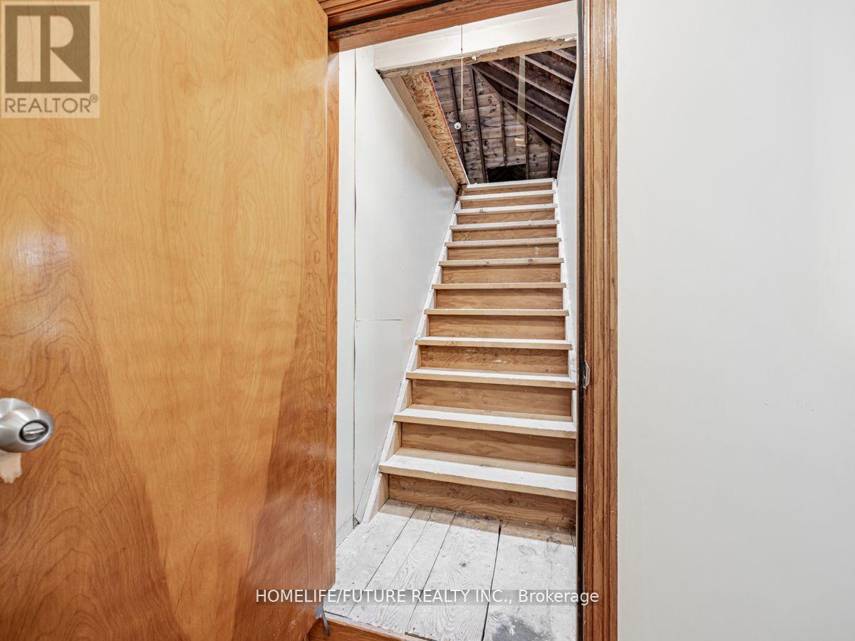 (Main) - 113 Harmony Road N, Oshawa, Ontario  L1G 6L2 - Photo 11 - E12599798