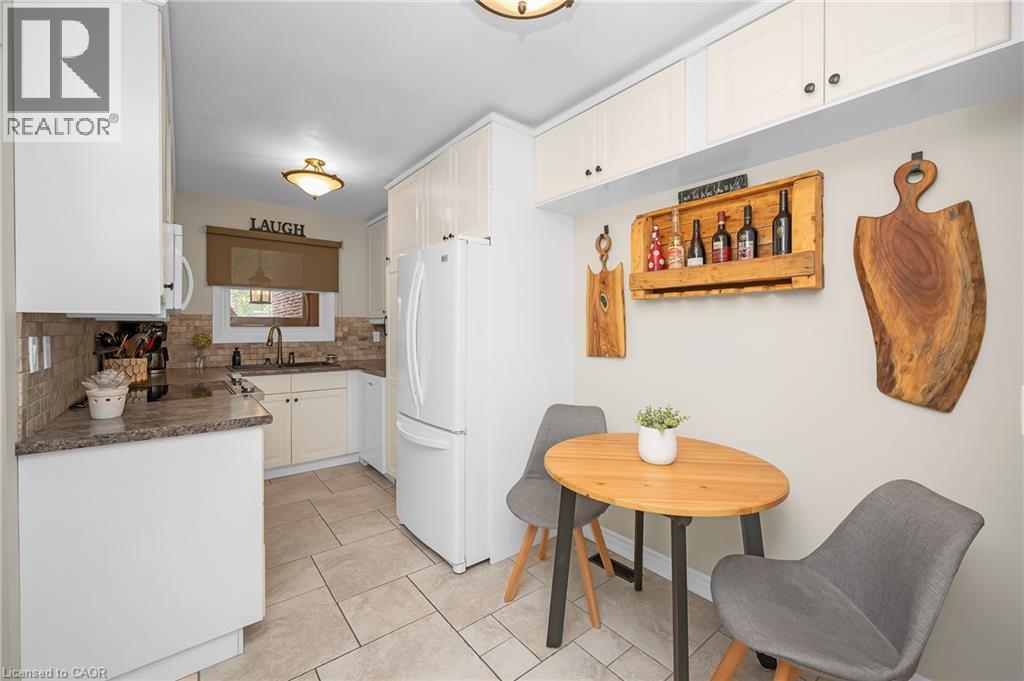 2301 Cavendish Drive Unit# 86, Burlington, Ontario  L7P 3M3 - Photo 10 - 40788740