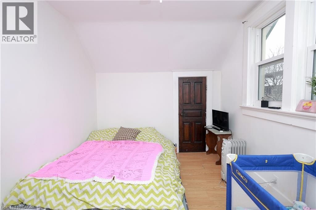 21 Peppler Street, Waterloo, Ontario  N2J 3C3 - Photo 24 - 40792261