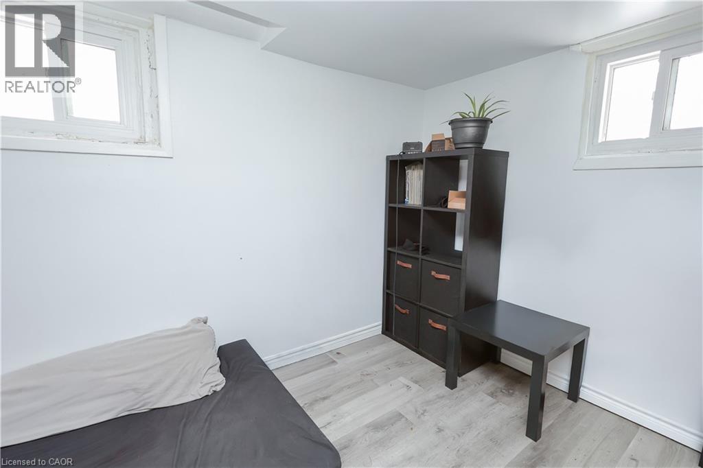 21 Peppler Street, Waterloo, Ontario  N2J 3C3 - Photo 31 - 40792261