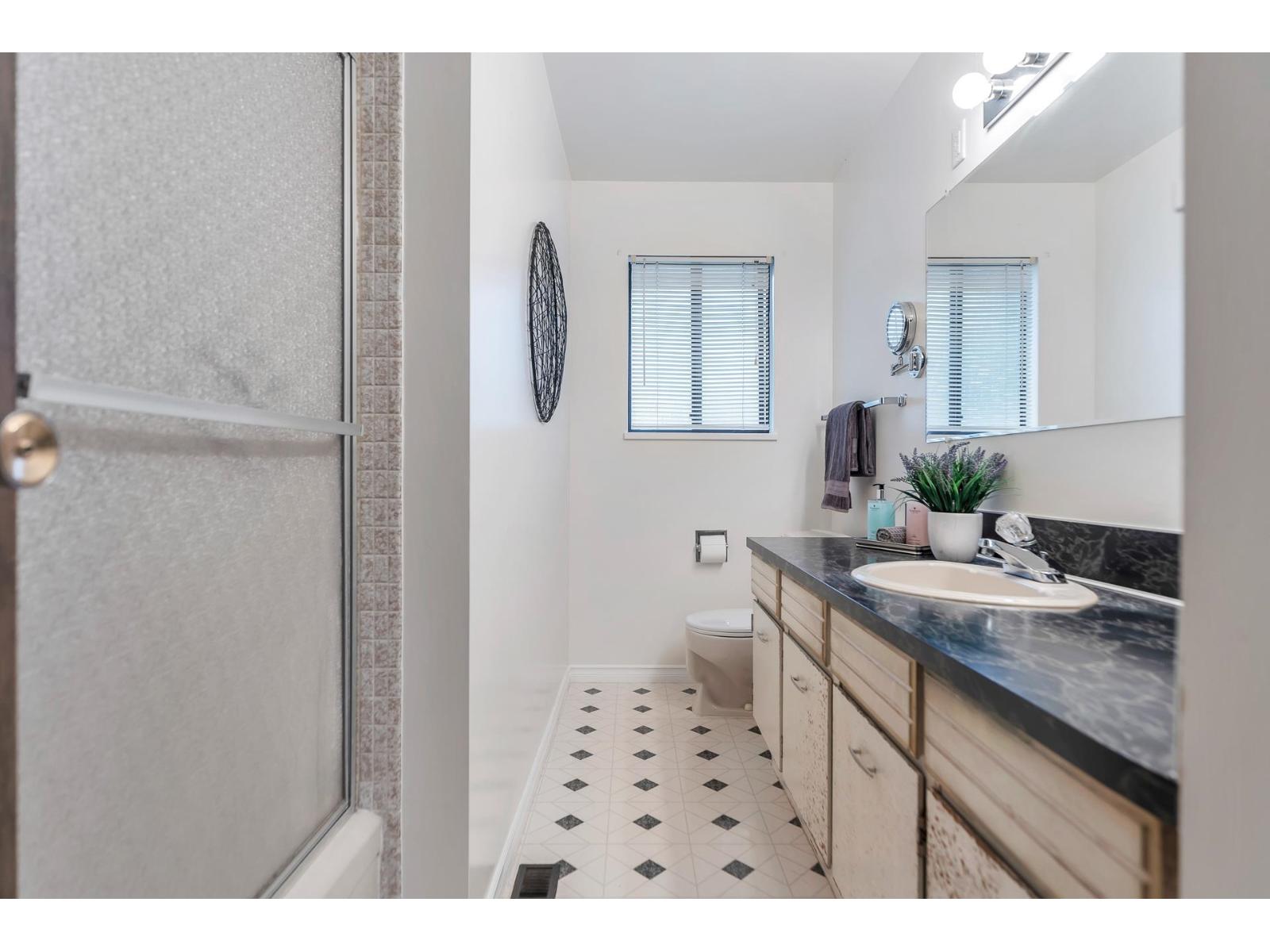 8646 115a Street, Delta, British Columbia  V4C 5R9 - Photo 39 - R3064032