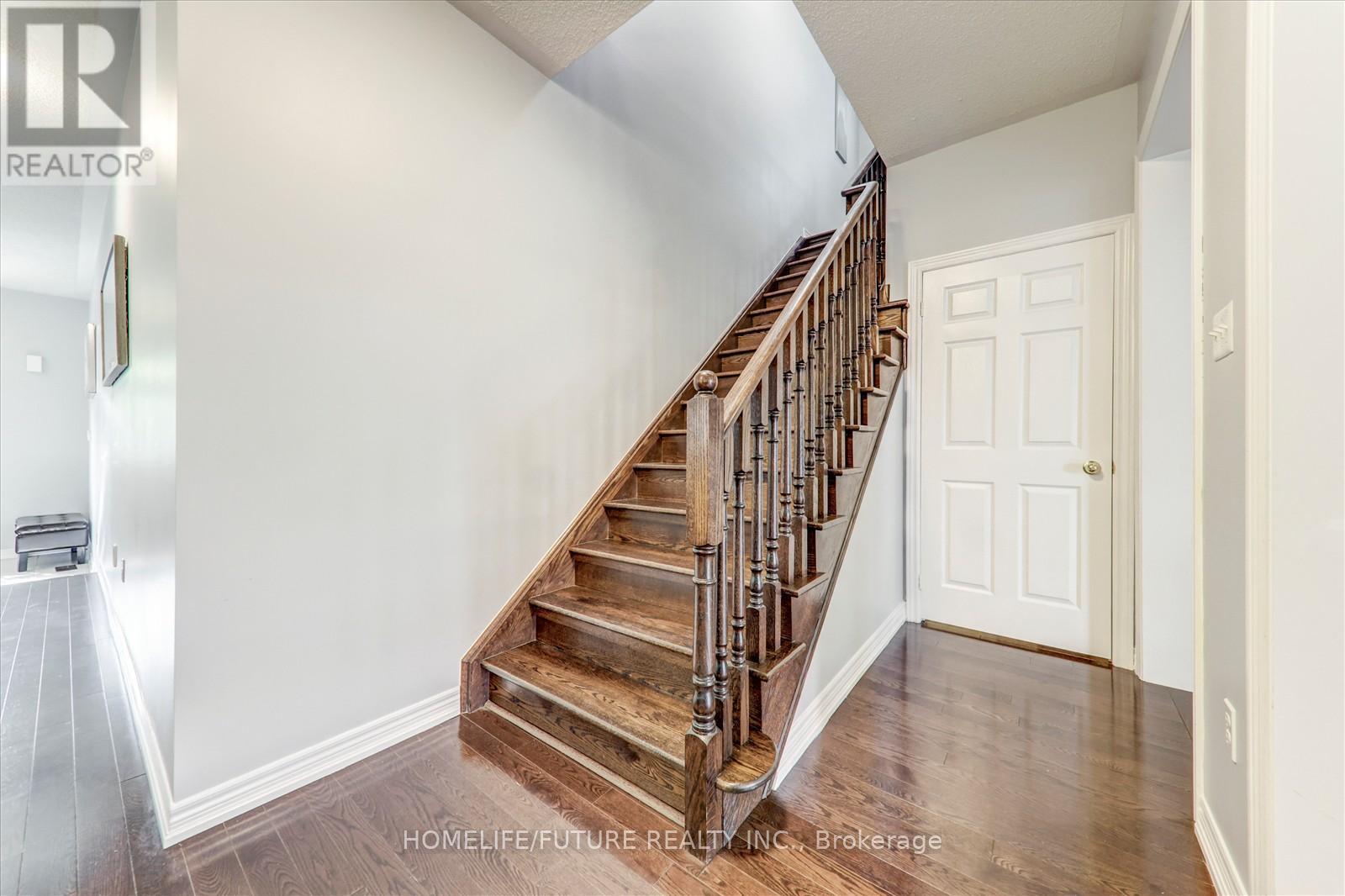 100 James Mccullough Road, Whitchurch-Stouffville, Ontario  L4A 0Z2 - Photo 11 - N12599792