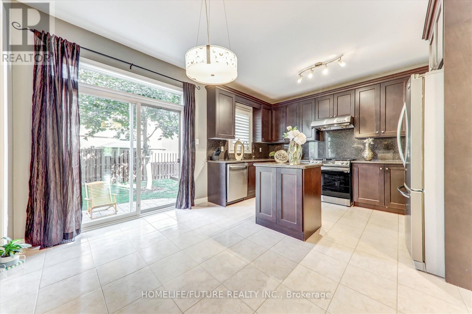 100 James Mccullough Road, Whitchurch-Stouffville, Ontario  L4A 0Z2 - Photo 12 - N12599792