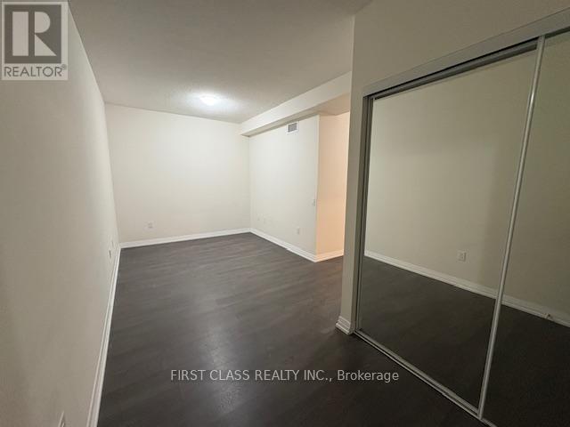 622 - 50 Thomas Riley Road, Toronto, Ontario  M9B 0C5 - Photo 4 - W12599768