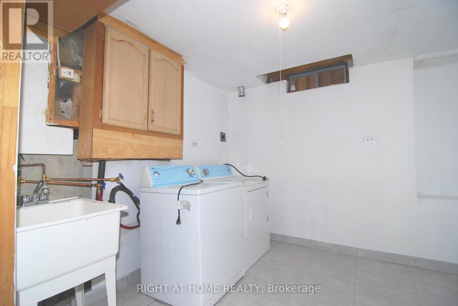 158 Toba Crescent, Brampton (Heart Lake East), Ontario  L6Z 4R9 - Photo 19 - W12599802