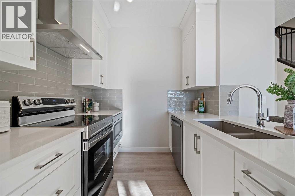 2210 Bayview Drive Sw, Airdrie, Alberta  T4B 5N4 - Photo 14 - A2259540