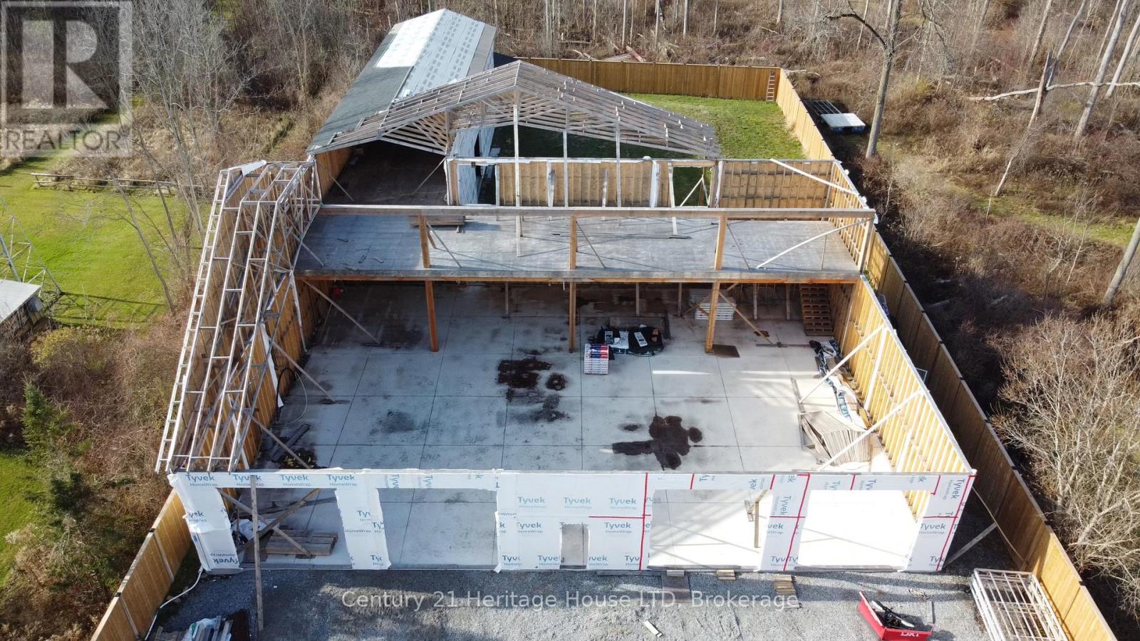 9785 Niagara River Parkway, Niagara Falls, Ontario  L2E 6S6 - Photo 6 - X12599856