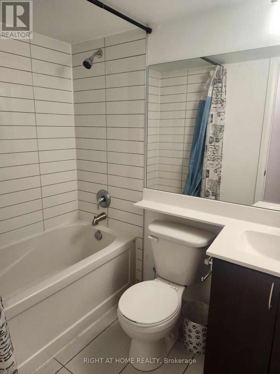 519 - 1060 Sheppard Avenue W, Toronto, Ontario  M3J 0G7 - Photo 11 - W12592166