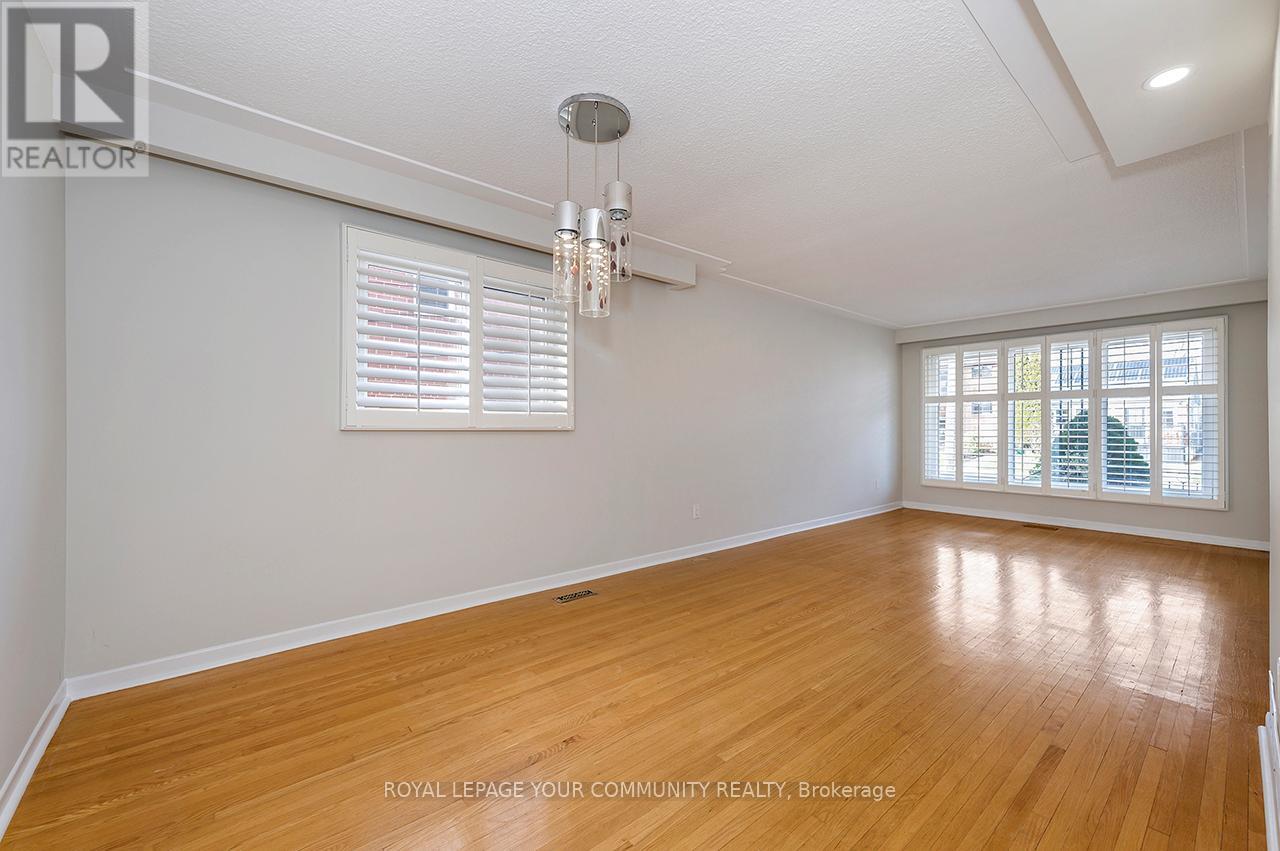 33a Alcan Avenue, Toronto, Ontario  M8W 1V4 - Photo 12 - W12592818