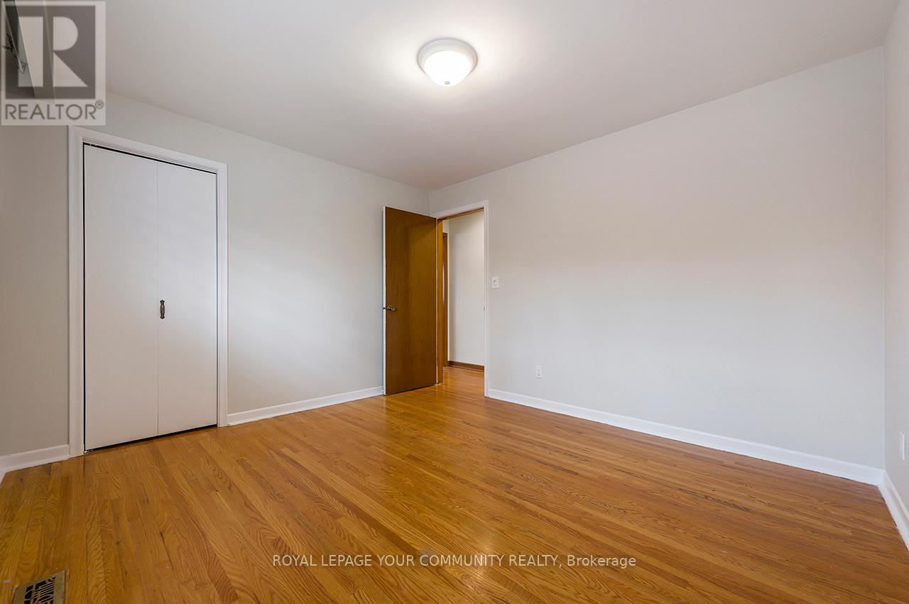 33a Alcan Avenue, Toronto, Ontario  M8W 1V4 - Photo 33 - W12592818