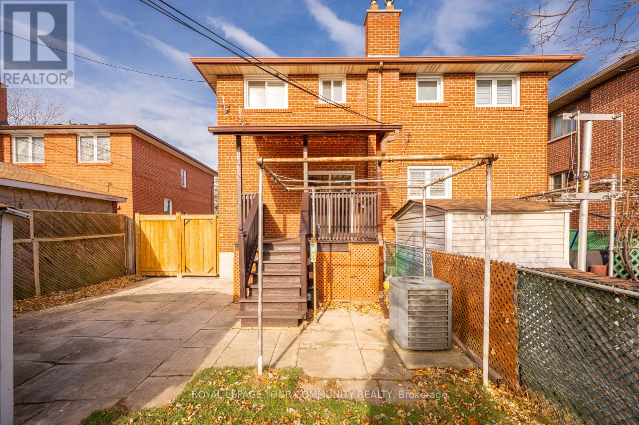 33a Alcan Avenue, Toronto, Ontario  M8W 1V4 - Photo 38 - W12592818