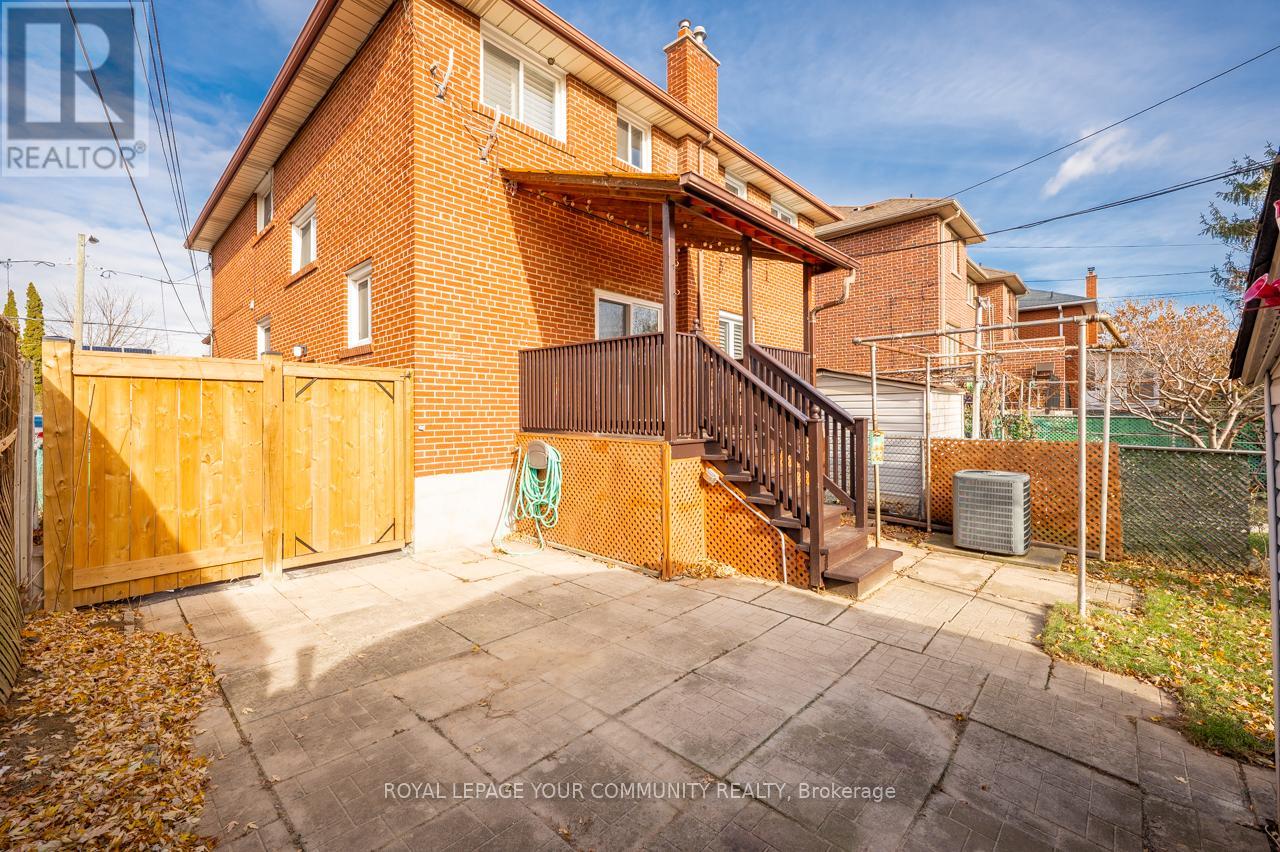 33a Alcan Avenue, Toronto, Ontario  M8W 1V4 - Photo 39 - W12592818
