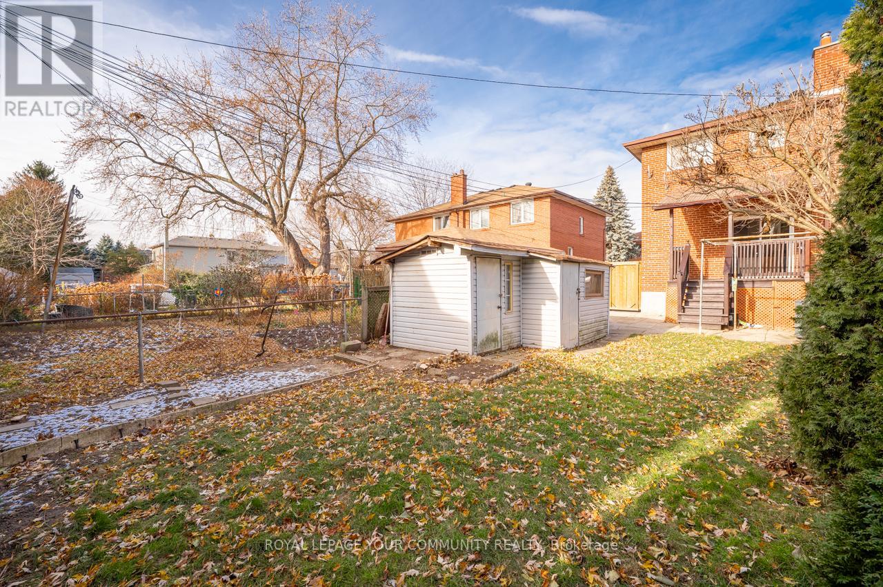 33a Alcan Avenue, Toronto, Ontario  M8W 1V4 - Photo 43 - W12592818