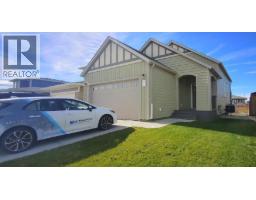 A, 518 Devonia Road W The Crossings, Lethbridge, Ca