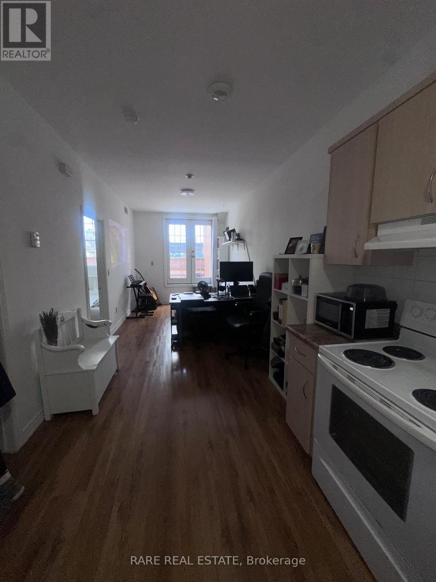 1 - 198 AUGUSTA AVENUE, Toronto, Ontario