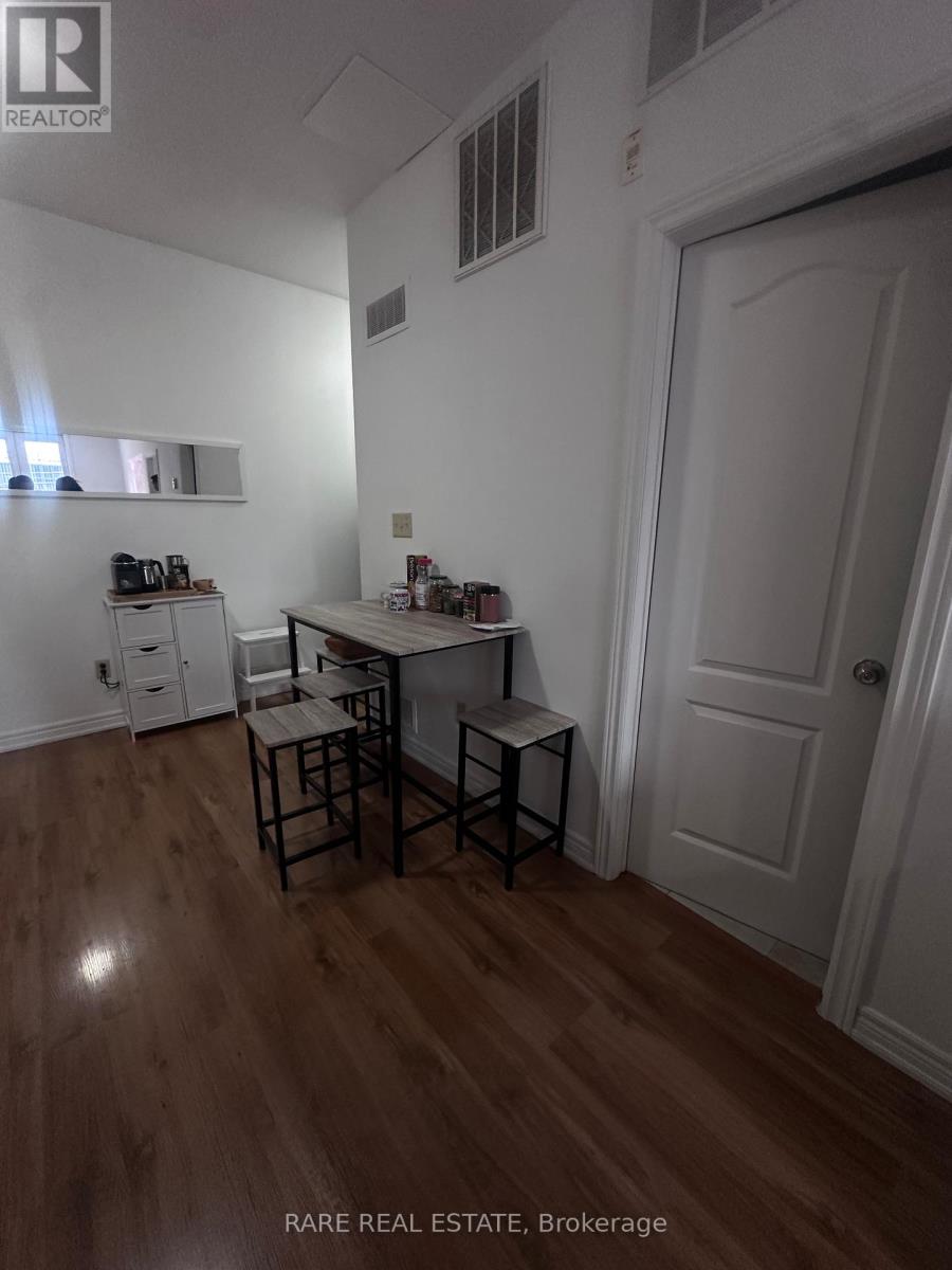 1 - 198 Augusta Avenue, Toronto, Ontario  M5T 2L6 - Photo 2 - C12599810