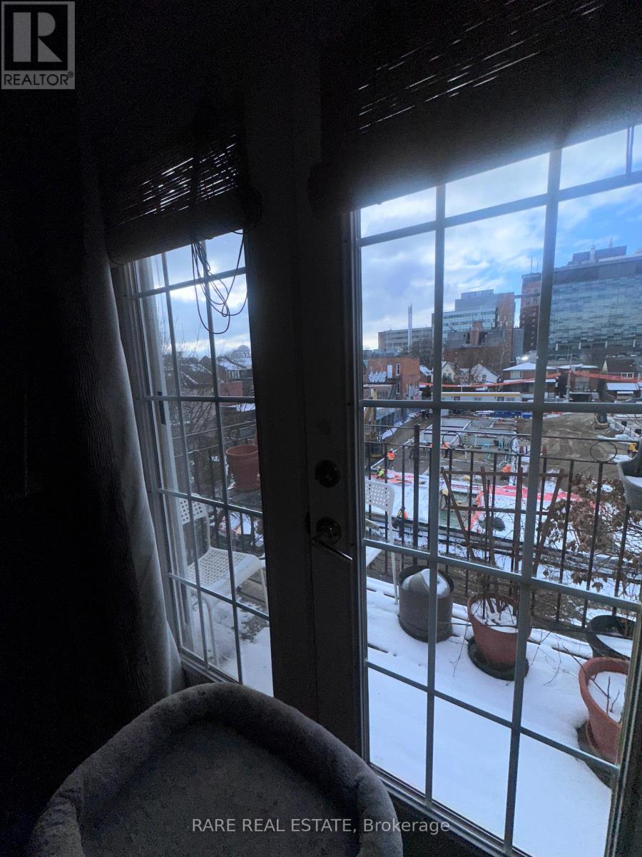 8 - 198 Augusta Avenue, Toronto, Ontario  M5T 2L6 - Photo 7 - C12599812