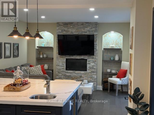 1482 Old Forest Road, Pickering, Ontario  L1V 1N9 - Photo 11 - E12599826