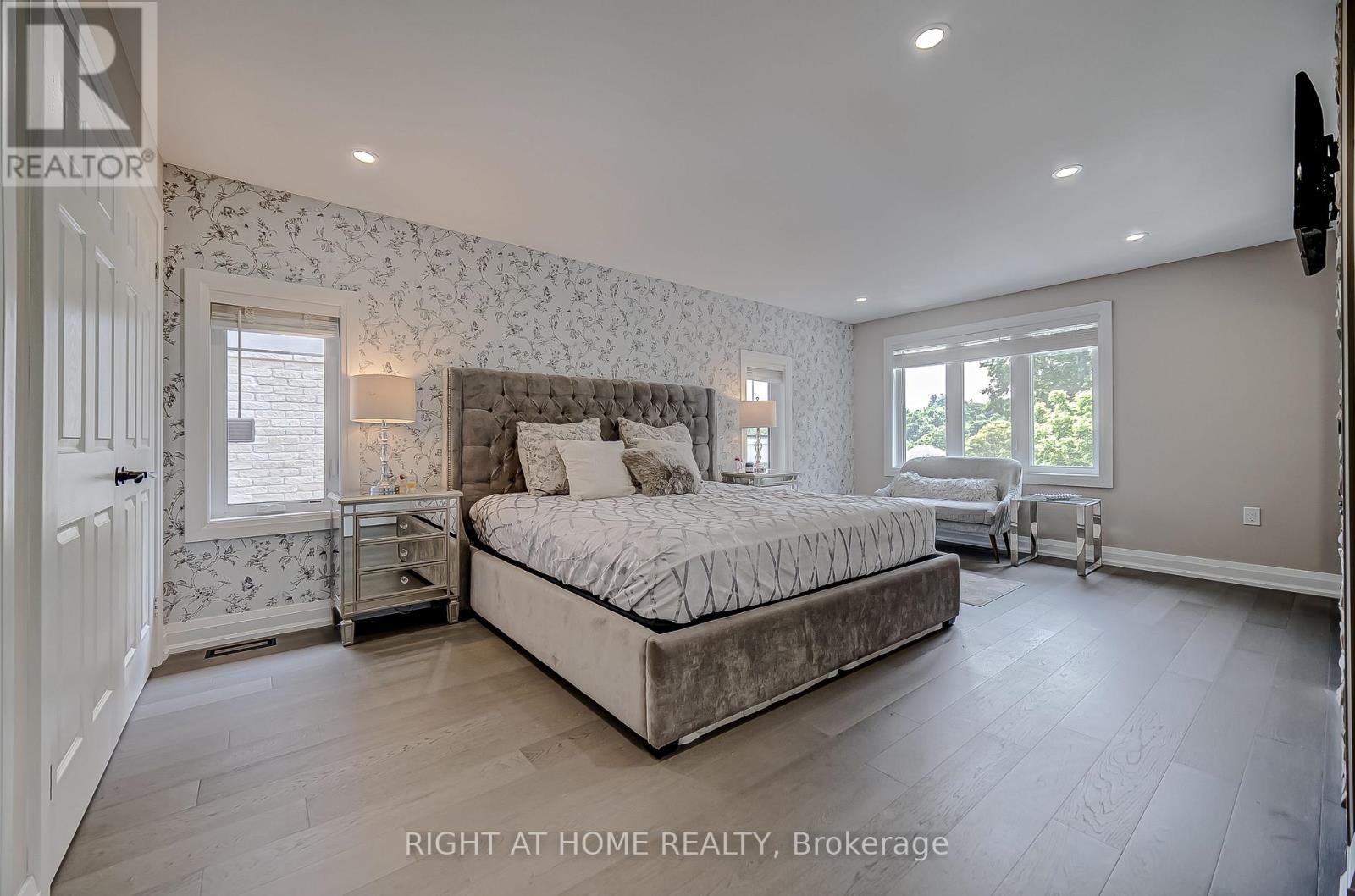 1482 Old Forest Road, Pickering, Ontario  L1V 1N9 - Photo 21 - E12599826