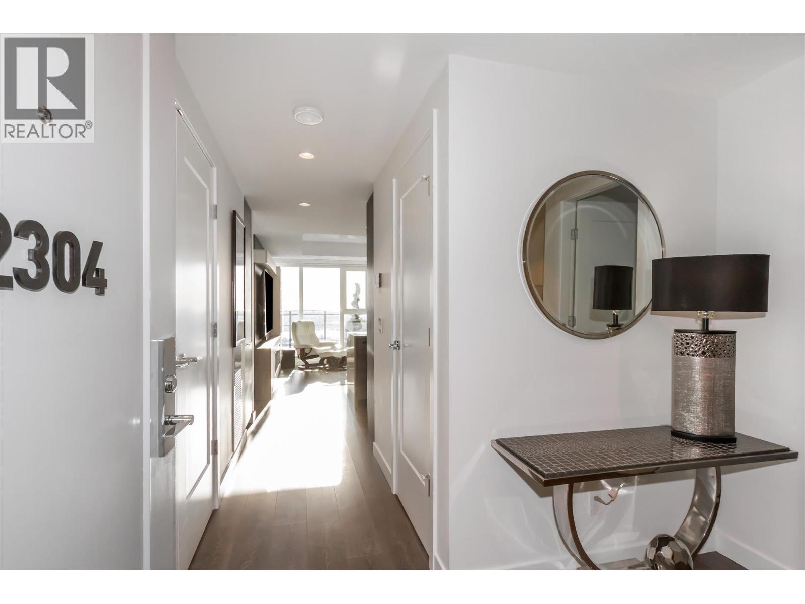 2304 1045 Austin Avenue, Coquitlam, British Columbia  V3K 0G9 - Photo 3 - R3071828