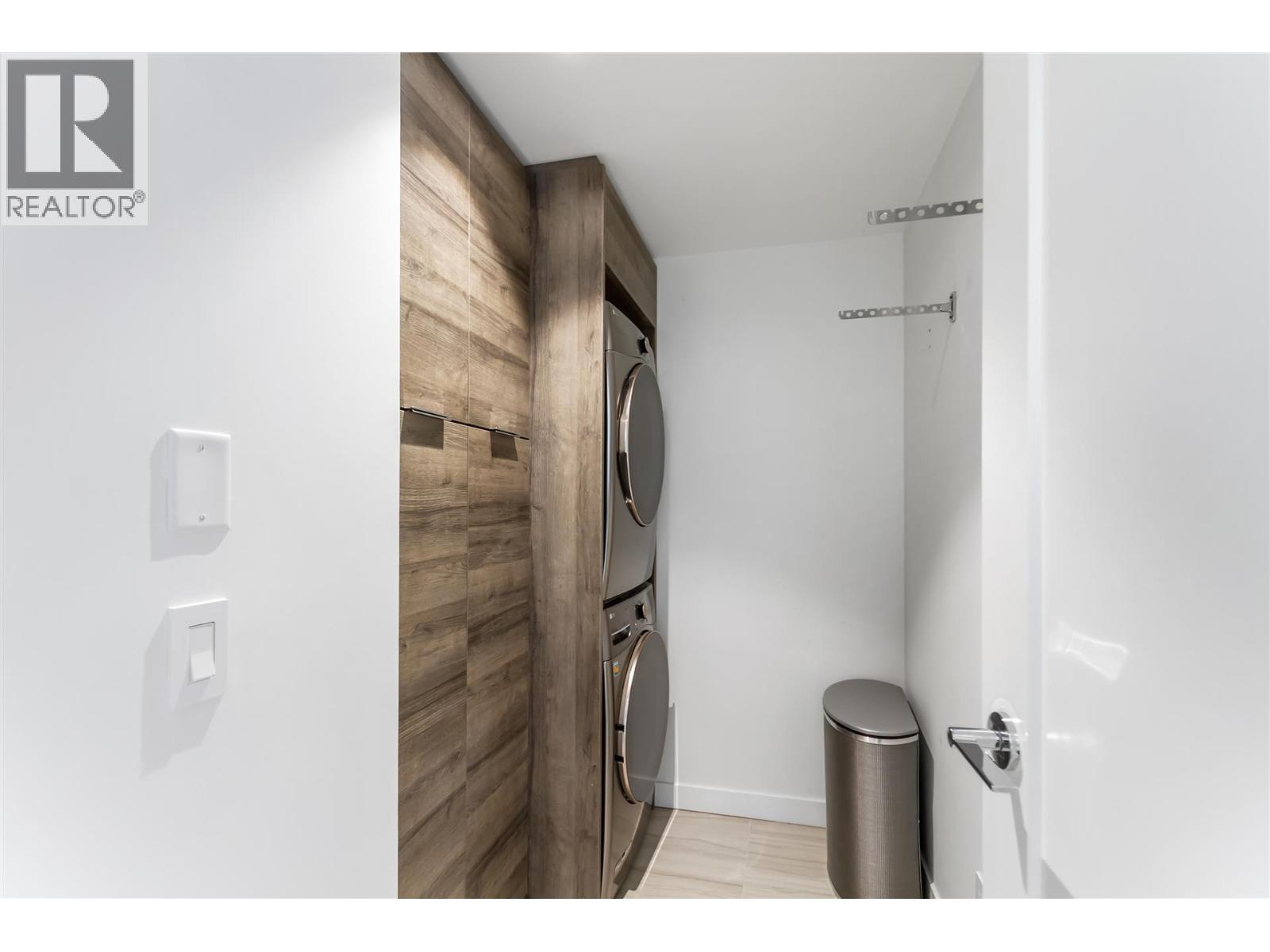 2304 1045 Austin Avenue, Coquitlam, British Columbia  V3K 0G9 - Photo 17 - R3071828