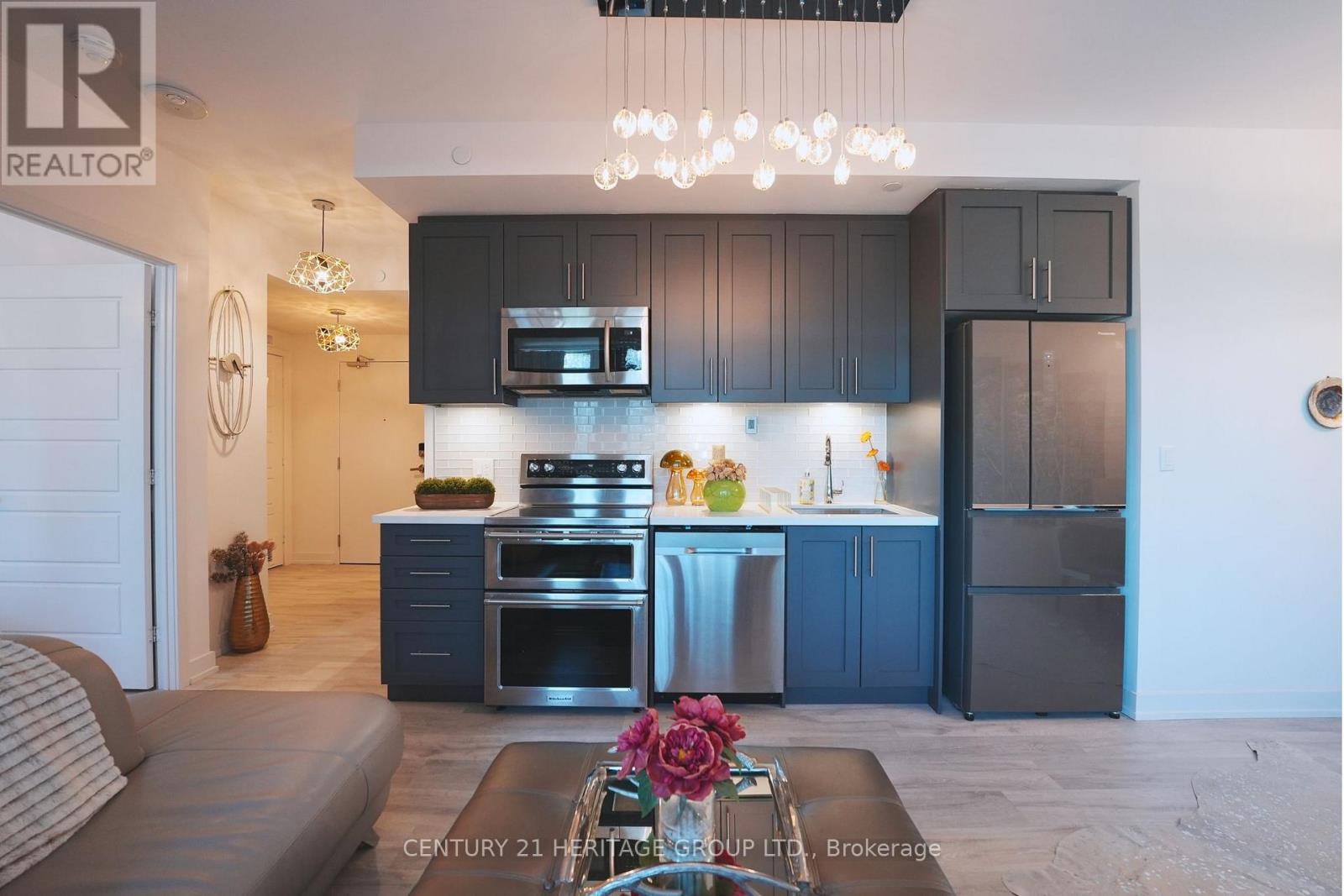 225 - 375 Sea Ray Avenue, Innisfil, Ontario L9S 0L9 - Photo 11 - N12599828